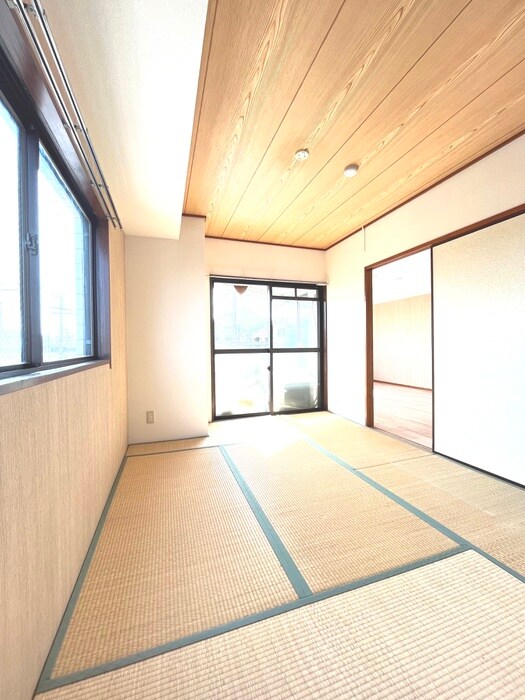 物件内観写真8　(居室)