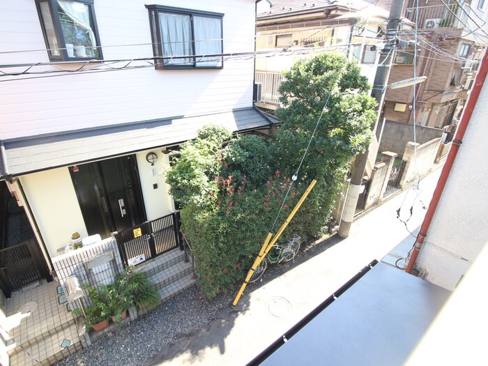 物件内観写真20　(室内からの展望)