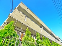 エ－デルワイスの外観写真