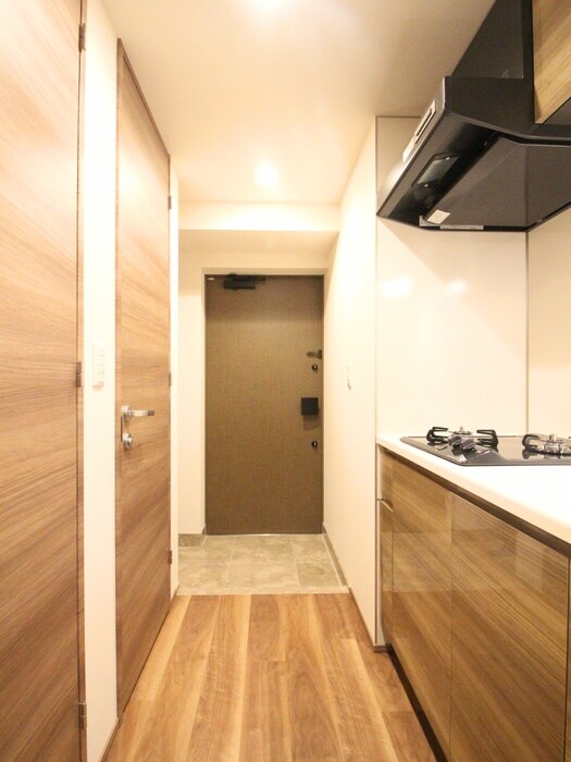 物件内観写真17　(廊下)