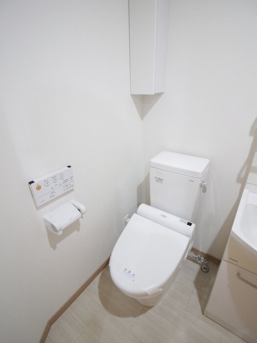 物件内観写真10　(トイレ)