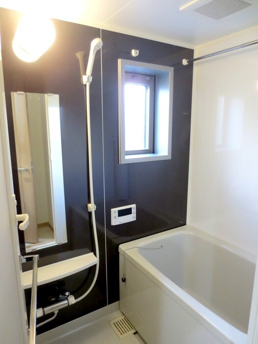 物件内観写真10　(バス／シャワールーム等)