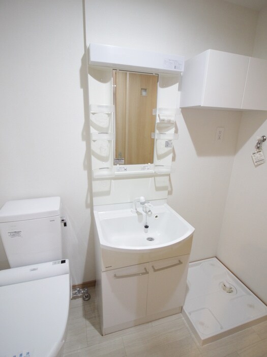 物件内観写真11　(洗面)