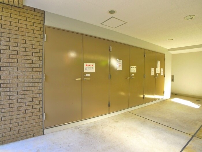 物件外観写真6　(建物設備)