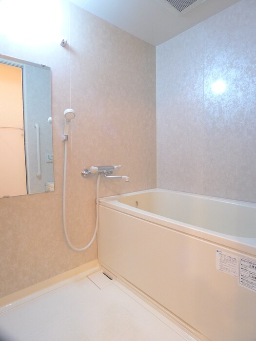 物件内観写真11　(バス／シャワールーム等)