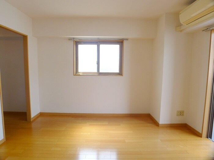 物件内観写真22　(居室)