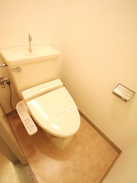 物件内観写真14　(トイレ)