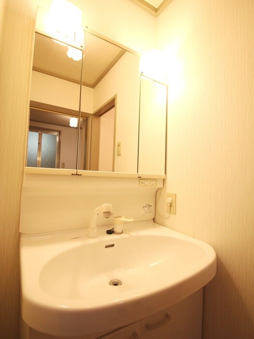 物件内観写真15　(洗面)