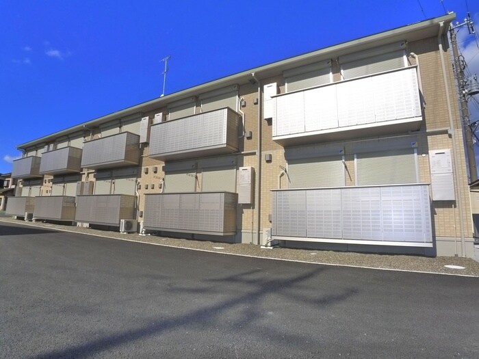 物件外観写真2　(外観写真)