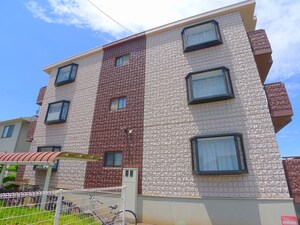 シャルマンルミエ－ル外観写真