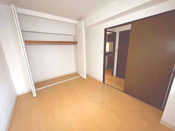 物件内観写真11　(収納)