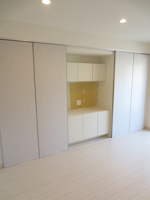 物件内観写真8　(収納)