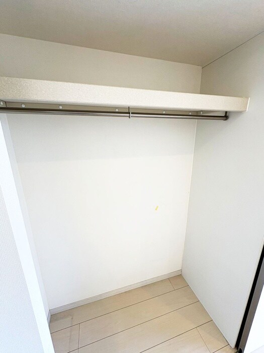 物件内観写真10　(収納)