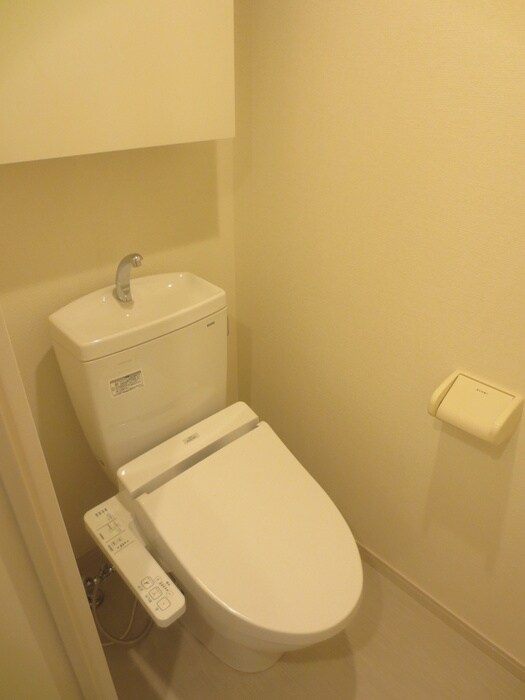 物件内観写真14　(トイレ)