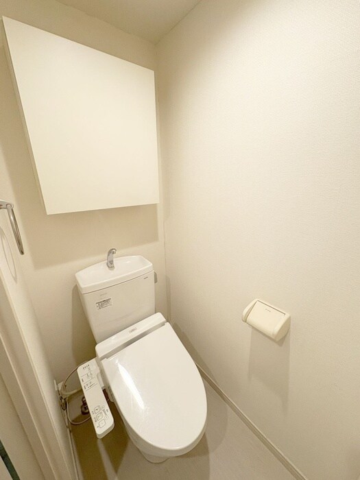 物件内観写真15　(トイレ)