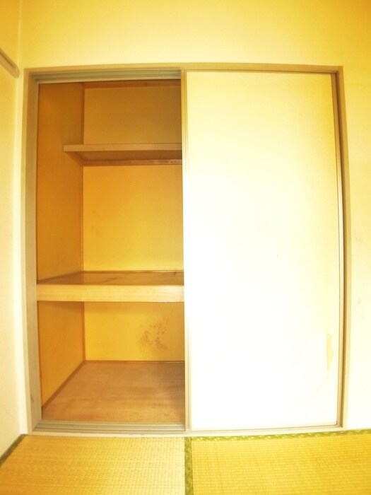 物件内観写真18　(収納)