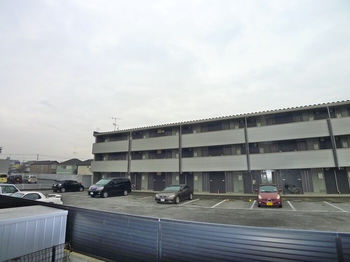 物件内観写真22　(室内からの展望)