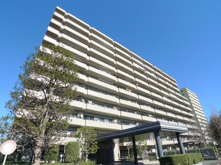 ｺｽﾓ大宮ﾛｲﾔﾙﾌｫﾙﾑ(814)外観写真