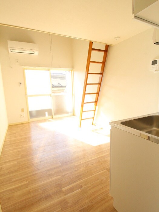 物件内観写真7　(居室)