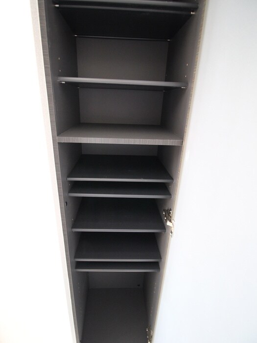 物件内観写真8　(靴箱)