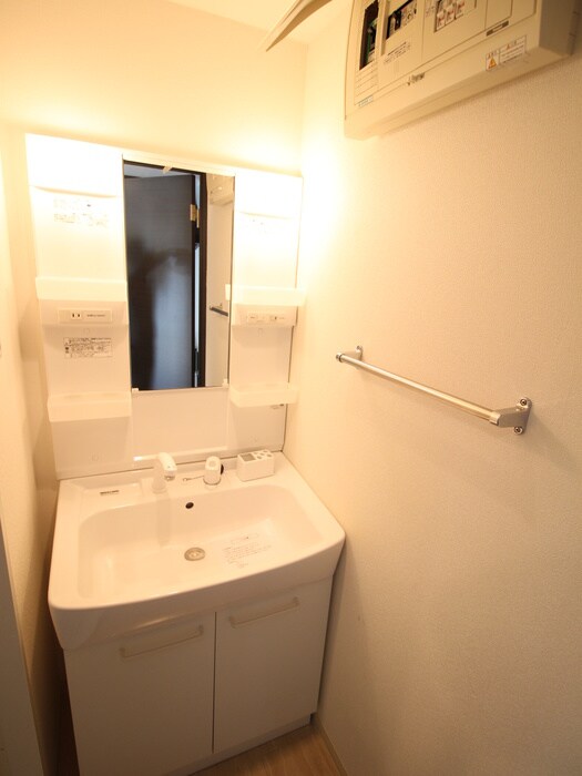 物件内観写真12　(洗面)