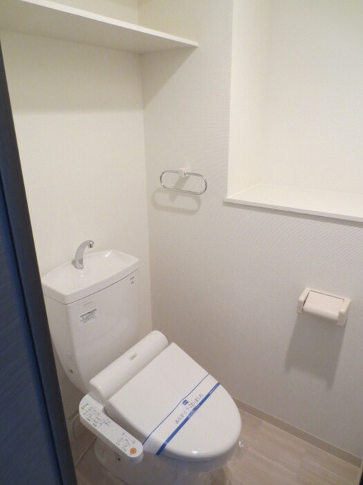 物件内観写真14　(トイレ)