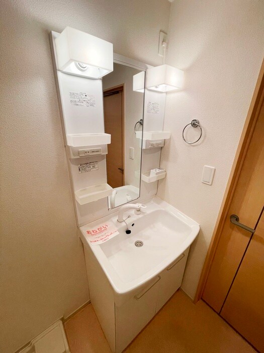 物件内観写真13　(洗面)