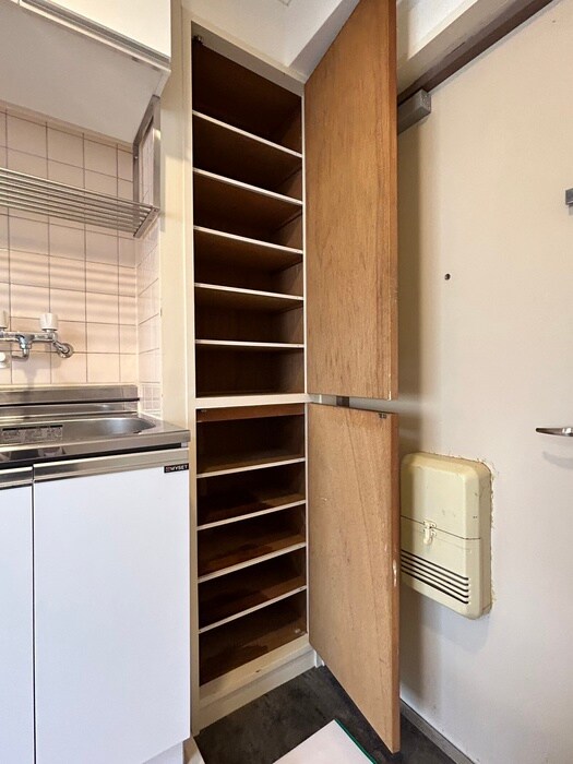 物件内観写真12　(靴箱)