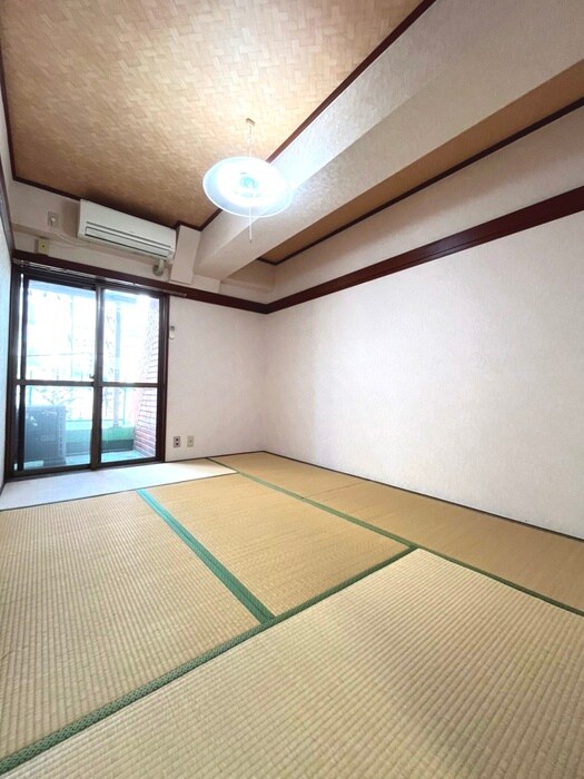 物件内観写真12　(居室)