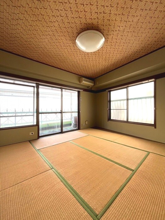 物件内観写真13　(居室)