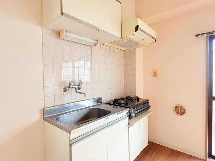 鈴木マンションのキッチン