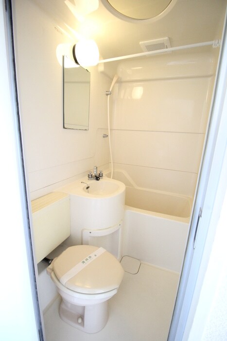 物件内観写真10　(バス／シャワールーム等)