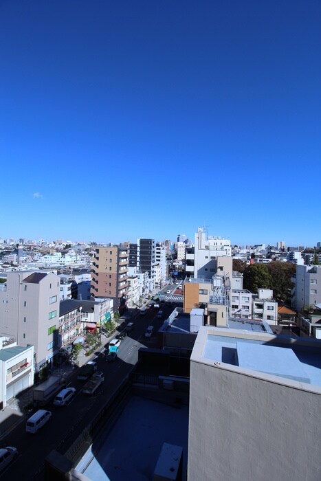 物件内観写真16　(室内からの展望)