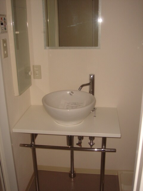 物件内観写真7　(洗面)