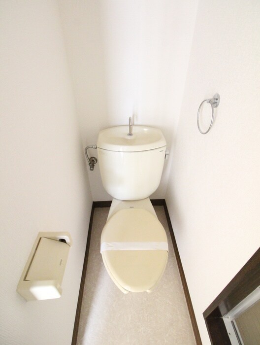 物件内観写真11　(トイレ)