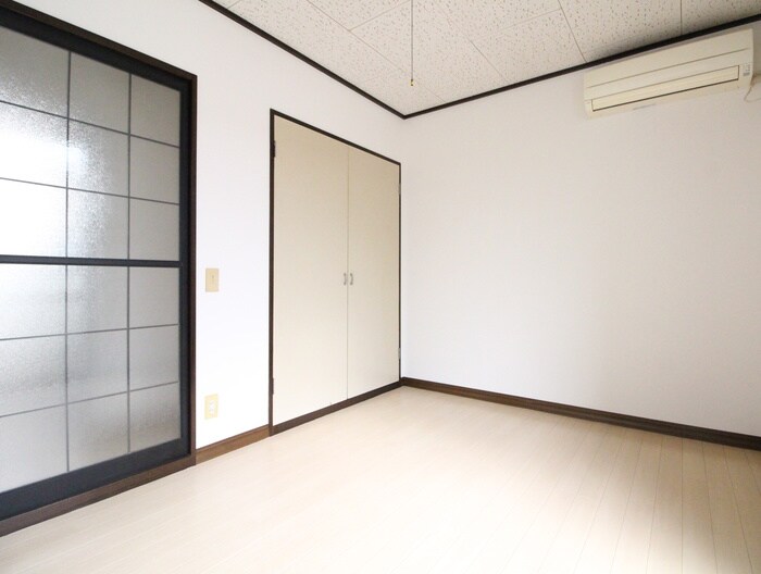 物件内観写真17　(居室)