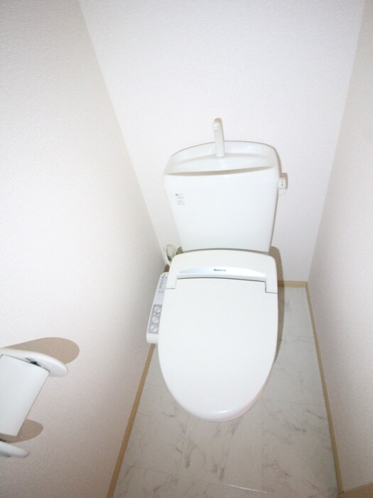 物件内観写真11　(トイレ)