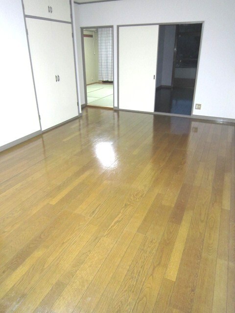 物件内観写真12　(居室)