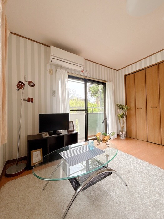 物件内観写真7　(居室)