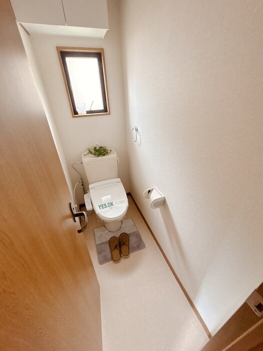 物件内観写真11　(トイレ)