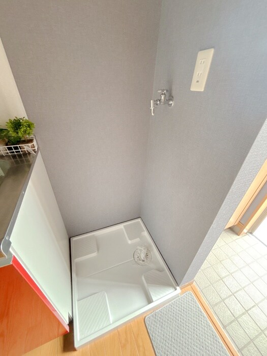 物件内観写真21　(洗濯機置場)