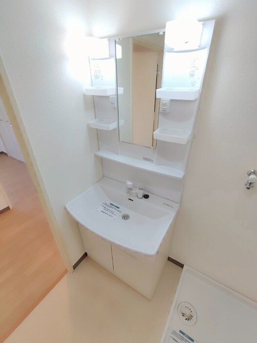 物件内観写真9　(洗面)