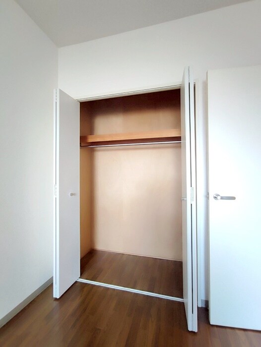 物件内観写真11　(収納)