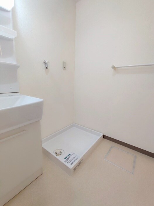 物件内観写真20　(洗濯機置場)