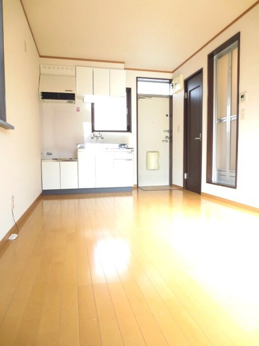 物件内観写真8　(居室)