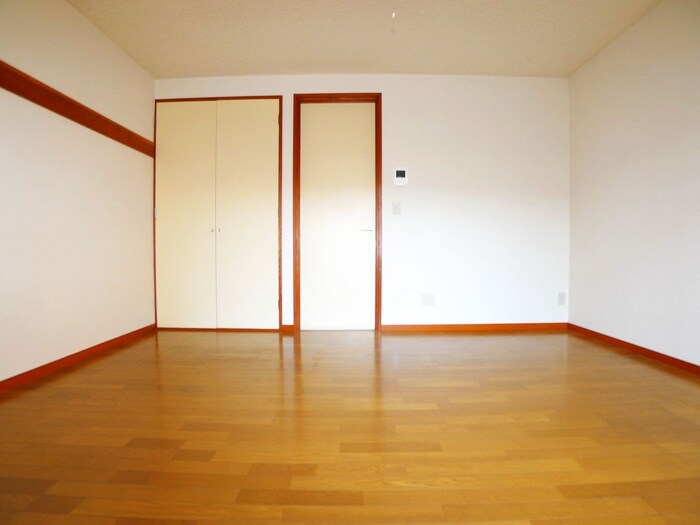 物件内観写真4　(居室)