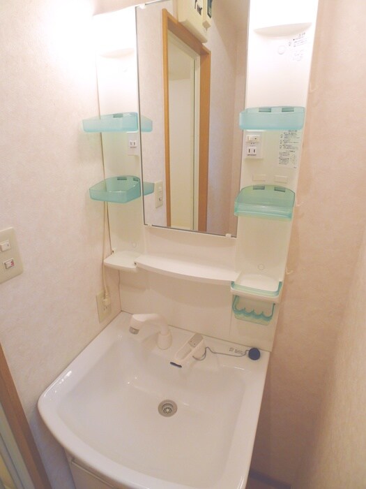 物件内観写真11　(洗面)