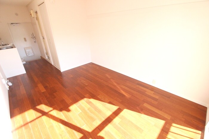 物件内観写真9　(居室)