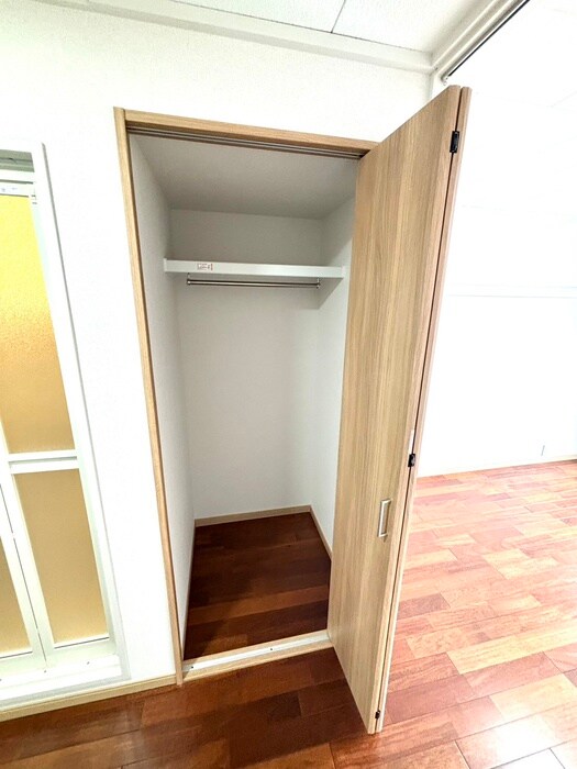 物件内観写真10　(収納)