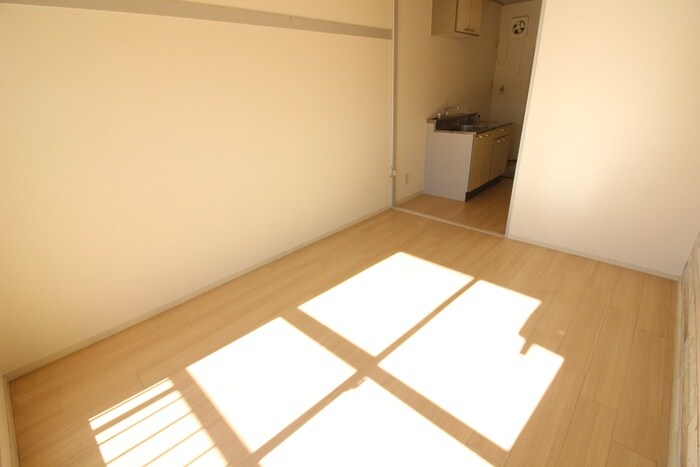 物件内観写真18　(居室)